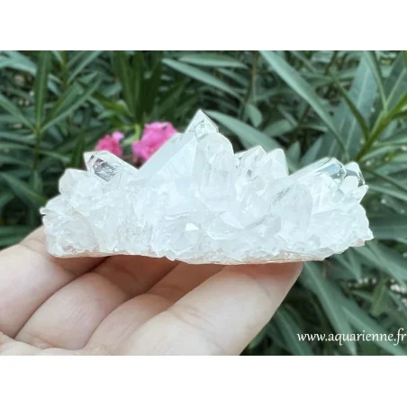 Quartz clair Madagascar, amas cristallin lumineux
