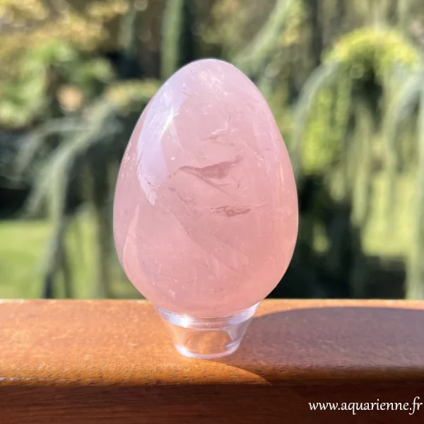 Quartz rose œuf poli – sérénité du cœur et de l'âme. Pièce unique.