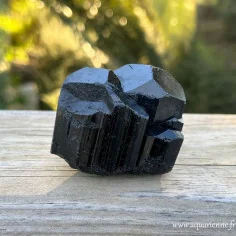 Tourmaline noire brute de Madagascar - 244g - 58 mm. Ancrage, purification, protection. Pièce unique, qualité extra.