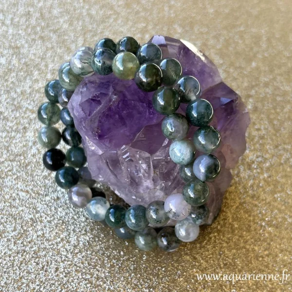 Bracelet en Agate Mousse aux nuances vert mousse naturelles