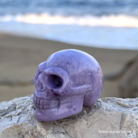 Crâne Lépidolite « Yasmina » – Apaisement & Force intérieure