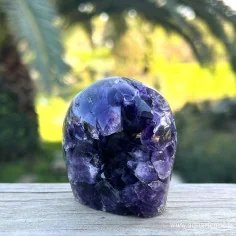 Améthyste Uruguay extra, cristaux violets profonds - Géode full body 175 g - Protection, sérénité, élévation. Pièce unique.