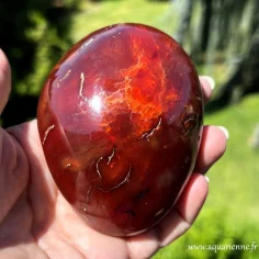 Galet poli de Cornaline naturelle pièce unique face avant