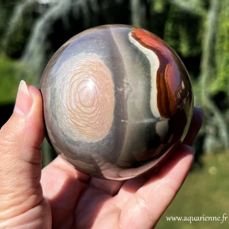 Jaspe polychrome de Madagascar, belle sphère de 697 g et 77 mm de diamètre - pièce unique