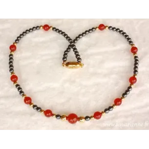 Collier "Courage" en Hématite, Cornaline et Plaqué Or