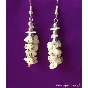 Boucles d'Oreilles en Chips de Pierre de Lune 