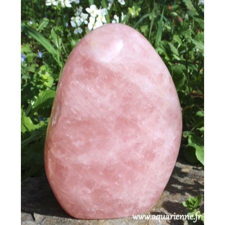 Forme libre de Quartz rose, pierre authentique juste repolie main. Idée cadeau durable et original à offrir ou à s'offrir.