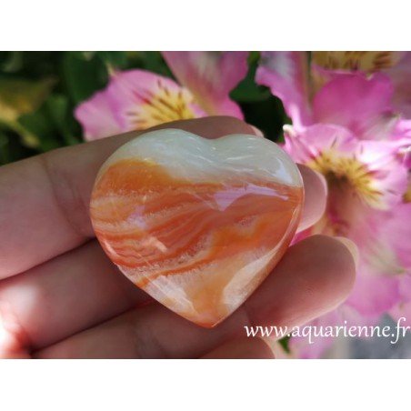 Cornaline pierre naturelle taillée en forme de coeur