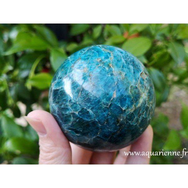 Apatite bleue sphère ø 7 cm- Revitalisation·Motivation ≡ Aquarienne.fr
