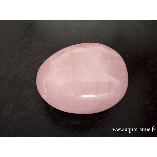 Quartz rose galet 7,2cm - Amour - Harmonie - Réconfort ≡ Aquarienne.fr