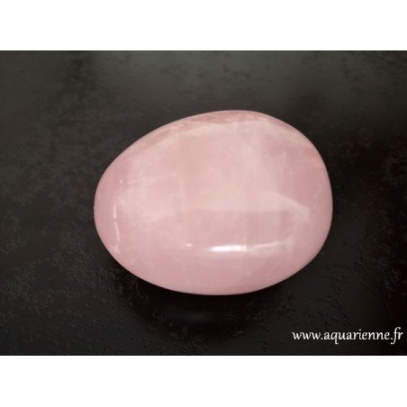 Quartz rose galet 7,2cm - Amour - Harmonie - Réconfort ≡ Aquarienne.fr