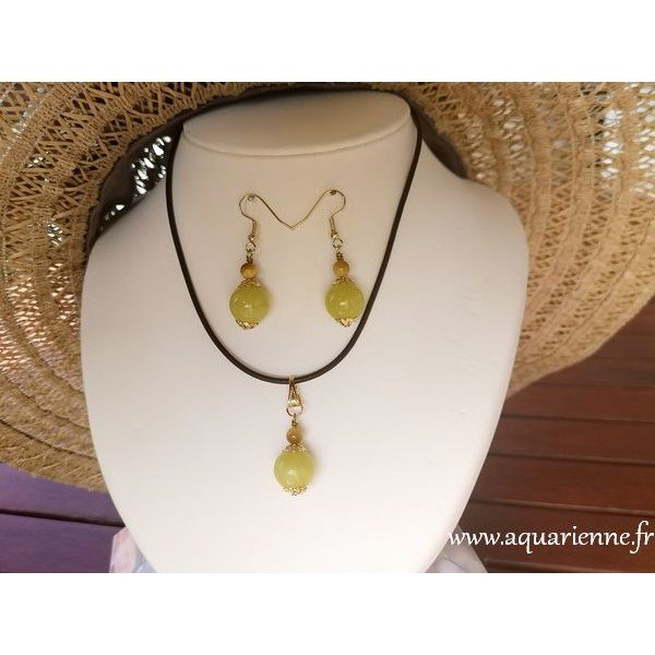 Parure Positiva Boucles Oreilles et Pendentif plaqué or, Serpentine, Œil de Tigre. Bijoux création, pièce unique.