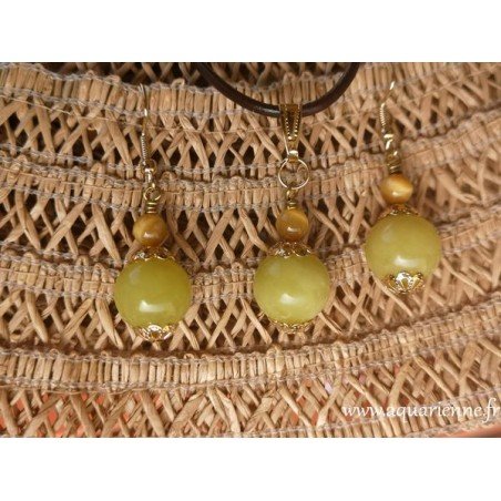 Parure bijoux pierres naturelles"Positiva". Pendentif et boucles d'oreilles serpentine, œil de tigre et plaqué or. Pièce unique.