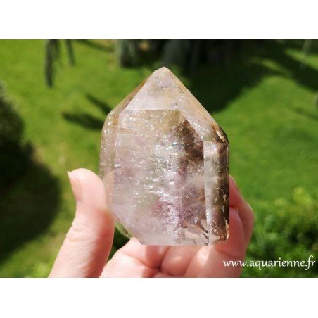 Quartz fumé à fantômes et inclusions · Pointe 7,7 cm