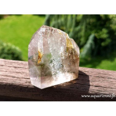 Quartz fumé à fantômes et inclusions · Pointe 7,7 cm