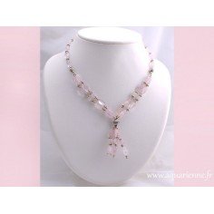 Collier quartz rose 42 cm et sa chaîne d'ajustement avec pampille éléphant. Collection "Éclatant", bijou créé en Inde.