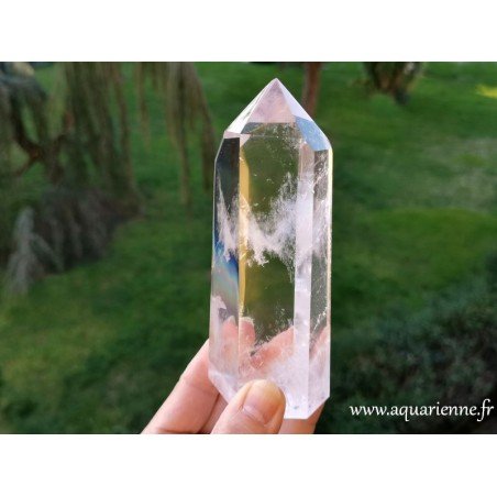 Grande pointe quartz Isis en Cristal de roche de Madagascar de 13,8 cm pour collection, lithothérapie, grilles de cristaux