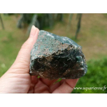Héliotrope brut d'Inde, pierre brute. 235g - 7 cm. Pour lithothérapie, protection énergétique de l'habitat.