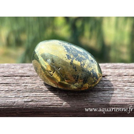 Galet de pierre roulée de Chalcopyrite du Pérou - Dimensions : 45 x 34 mm · 75g - Pour lithothérapie, méditation, énergétique...