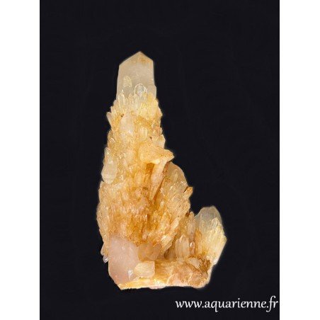 Quartz Céleste doré de Madagascar (Ambatofinandrahana). Poids : 730g - Hauteur : 18 cm. Pièce unique.