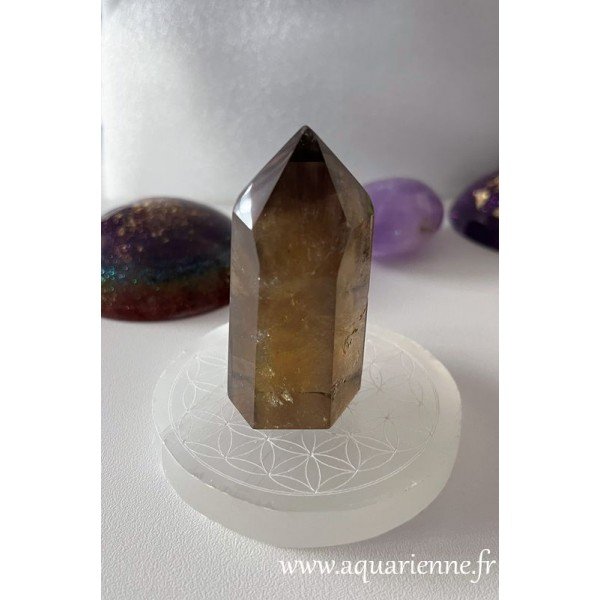 Quartz fumé de Madagascar- pointe Isis : 74 mm -126g. Pierre d'ancrage et de protection. Pièce unique.