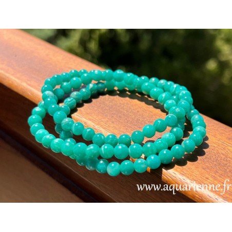 Optez pour l'harmonie au quotidien avec ce beau bracelet en pierre naturelle d'Amazonite de Russie, qualité AA.