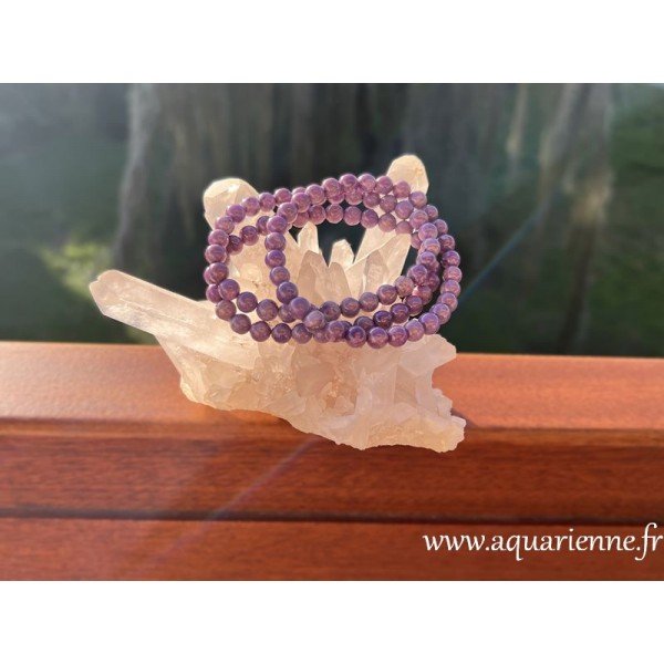 Bracelet phosphosidérite, belle pierre pour ceux en quête de paix intérieure et de croissance personnelle.