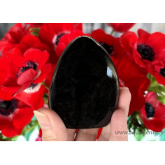 Tourmaline noire de Madagascar, forme libre de 7,5 cm de haut pesant 316g que vous pouvez acheter dès maintenant.