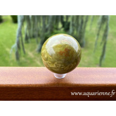 Sphère opale verte de Madagascar. Apaisante, équilibre émotionnel, abondance. Pièce unique, commandez dès maintenant.