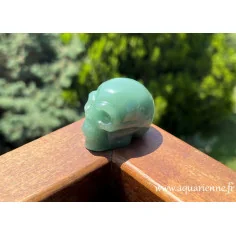 Crâne de cristal en aventurine verte, pierre d'optimisme et de prospérité. Pièce unique disponible dès maintenant.