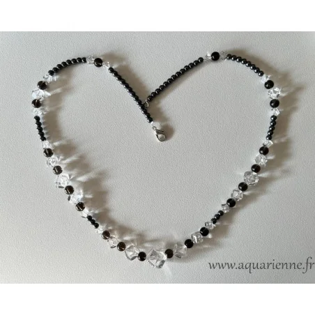 Collier Trésor d'ancrage en pierres naturelles : cristal de roche, hématite, quartz fumé. Ancrage et protection. Bijou création.