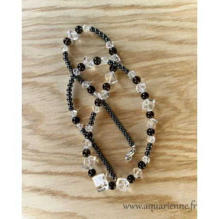 Cristal de roche, hématite, quartz fumé, collier Trésor d'ancrage en pierres naturelles. Collier création, bijou pièce unique.