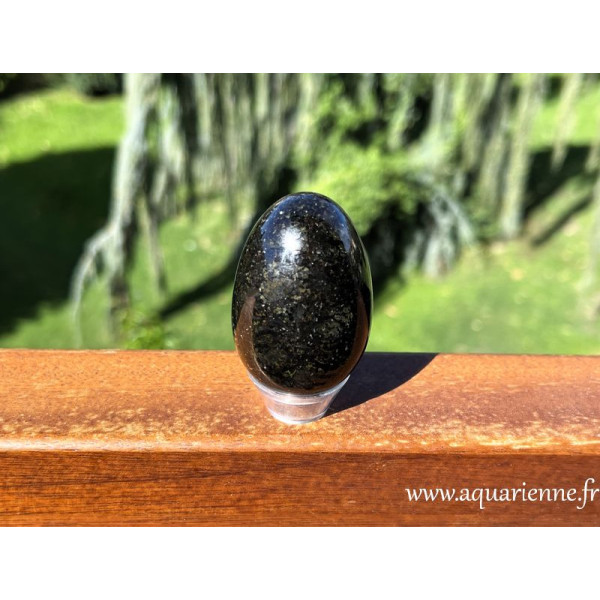 Oeuf de coppernite (60-65mm) - Gardien des énergies et symbole de renouveau.
