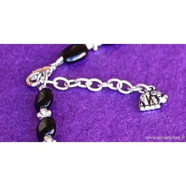 Collier en Onyx Noir et Métal Ciselé "Éclatant"