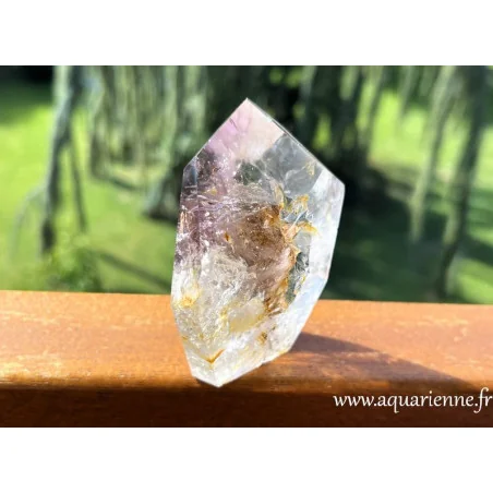Pointe quartz fantôme améthyste de 310g. Cristal d'équilibre et de protection, favorise l'évolution. Pièce unique.