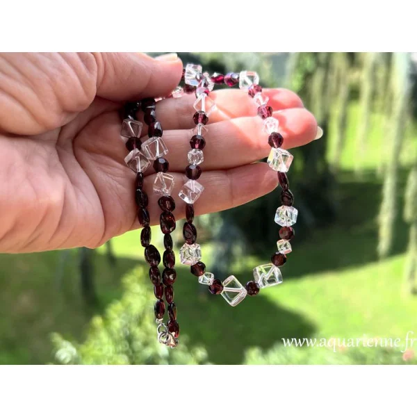 Bijou création : "Vitalité", collier en grenat et cristal de roche pour stimuler votre vitalité. Pièce unique.