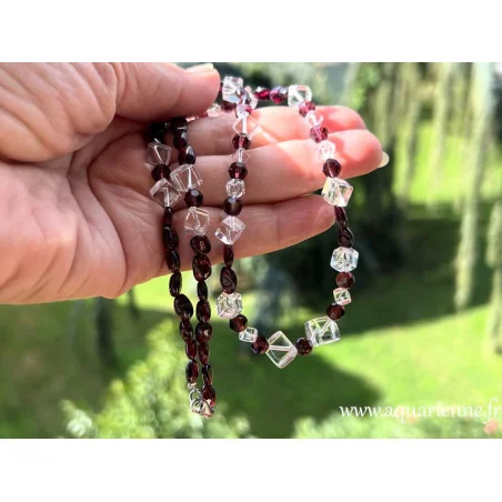 Bijou création : "Vitalité", collier en grenat et cristal de roche pour stimuler votre vitalité. Pièce unique.