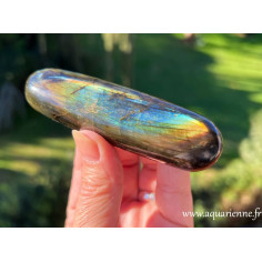 Labradorite de Madagascar, baguette d'énergie polie de 10 cm et 140g. Lithothérapie, réflexologie, méditation. Pièce unique.