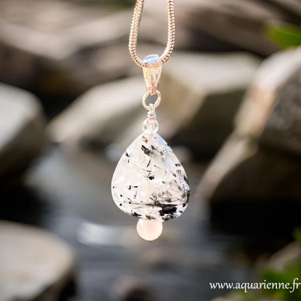 Pendentif "Éclat Gardien" en Quartz Tourmaline – Protection et Lumière
