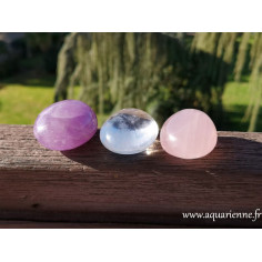 Découvrez la synergie parfaite entre l'Améthyste, le Quartz rose et le Cristal de Roche : trio d'exception du Triangle d'Or.