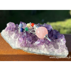 Pendule séphoroton en quartz rose avec chaîne 7 chakras. Fiabilité et précision pour toutes vos recherches de radiesthésie.