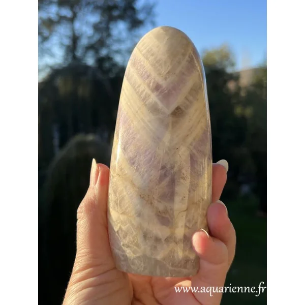 Forme libre Améthyste Chevron (14 cm) – Pierre de Sagesse et Protection. Pièce unique telle que sur les photos.
