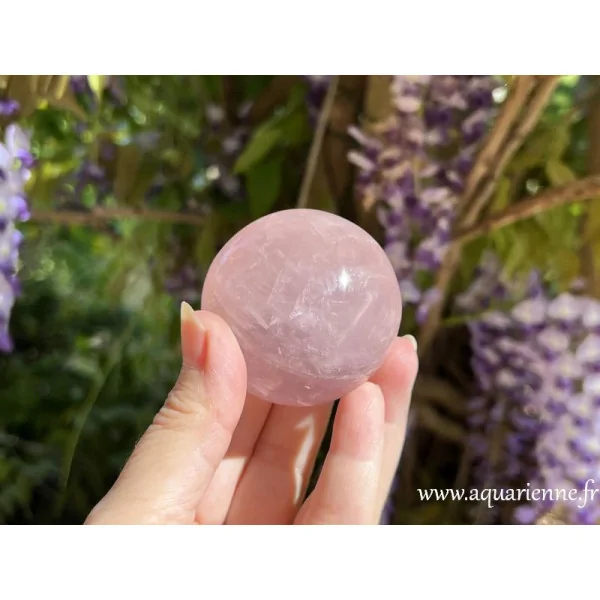 Pièce unique en Quartz rose étoilé - éclat et douceur