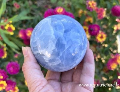Calcite bleue énergie douce et réconfortante